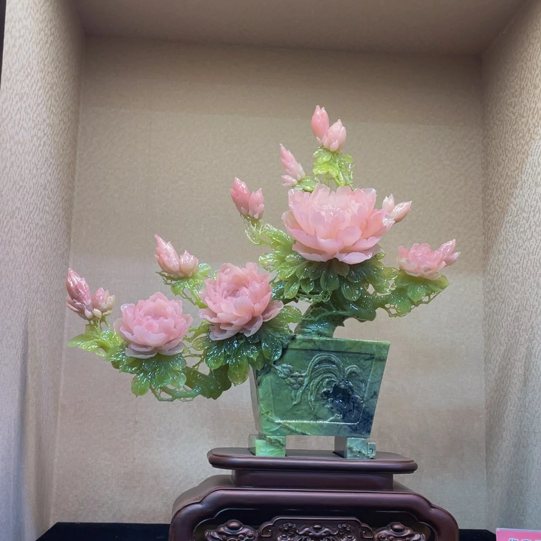 蛇纹石玉未镶嵌摆件