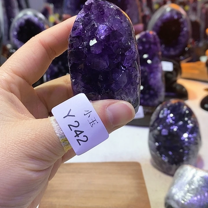 水晶摆件未镶嵌摆件