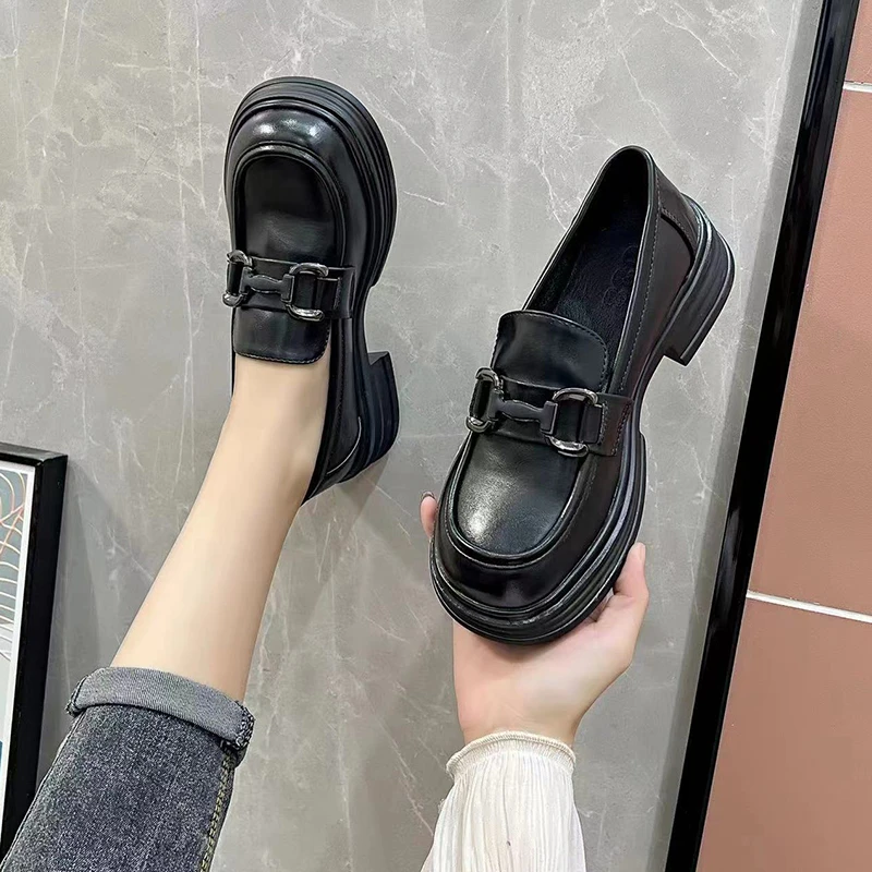 哑光复古马衔扣真皮增高乐福鞋FD7702