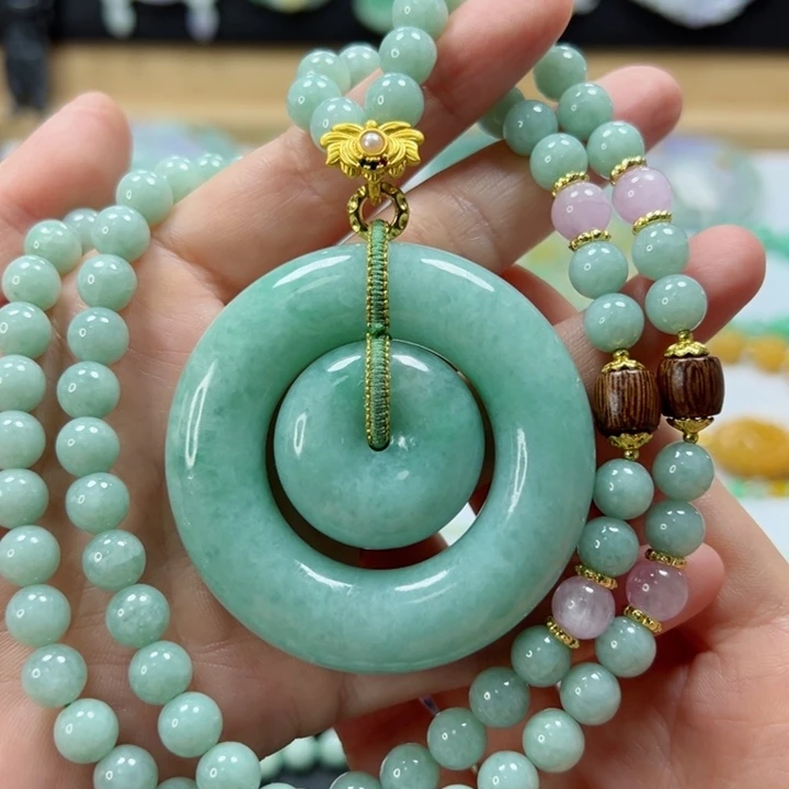 颈饰未镶嵌翡翠吊坠