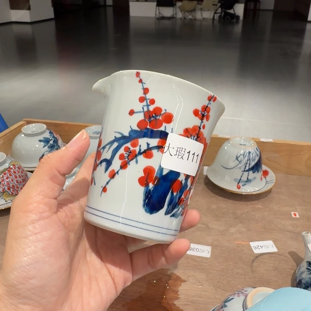 釉下手绘茶具微瑕