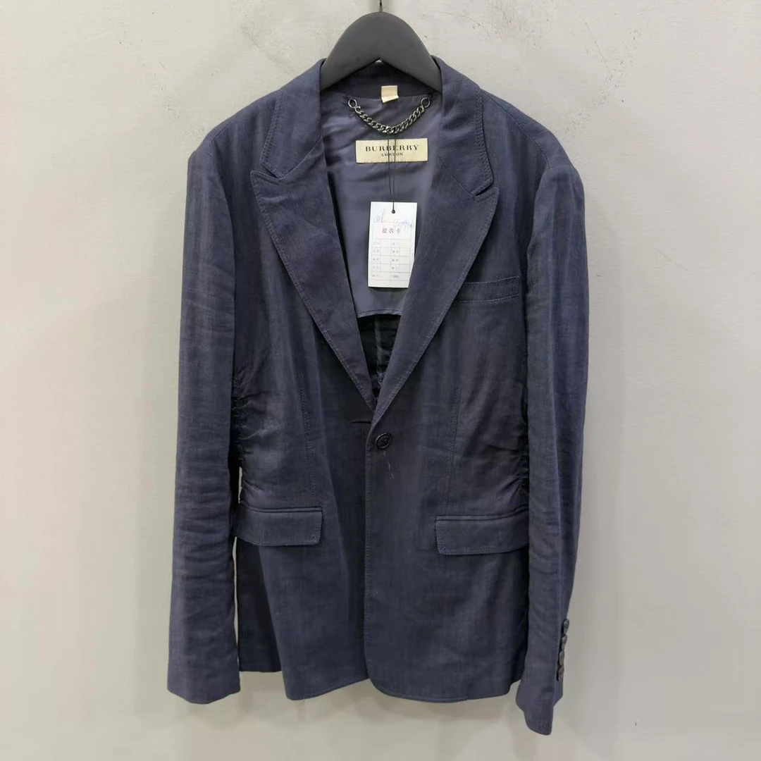 99新 BURBERRY/博柏利 肩宽40胸围94衣长61