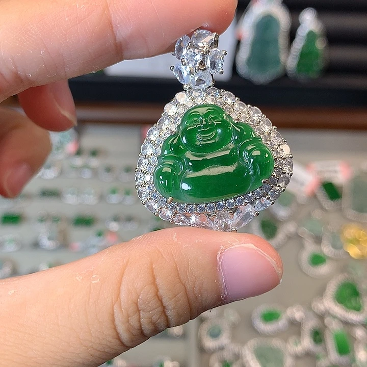 翡翠未镶嵌颈饰吊坠