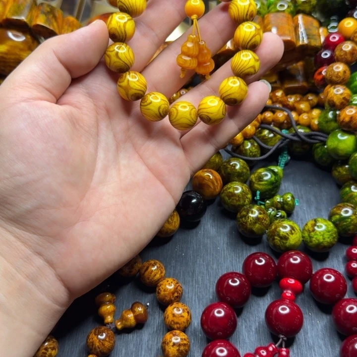 松木琥珀木文玩手串