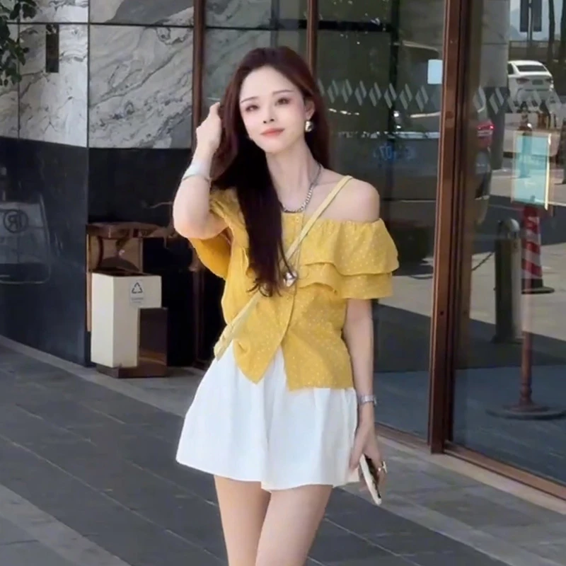 夏季新款锁骨一字肩波点短袖上衣女遮肉显瘦甜美超仙雪纺衬衫