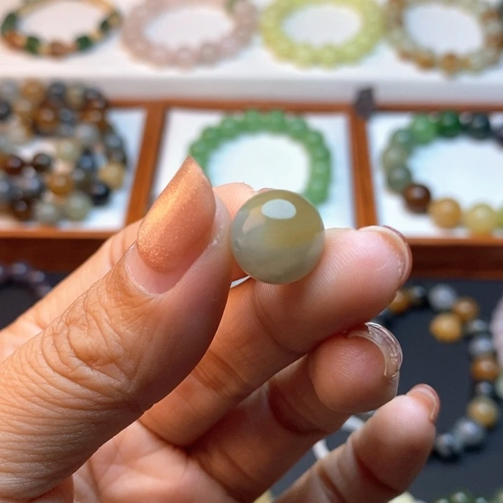 和田玉手链未镶嵌来*来