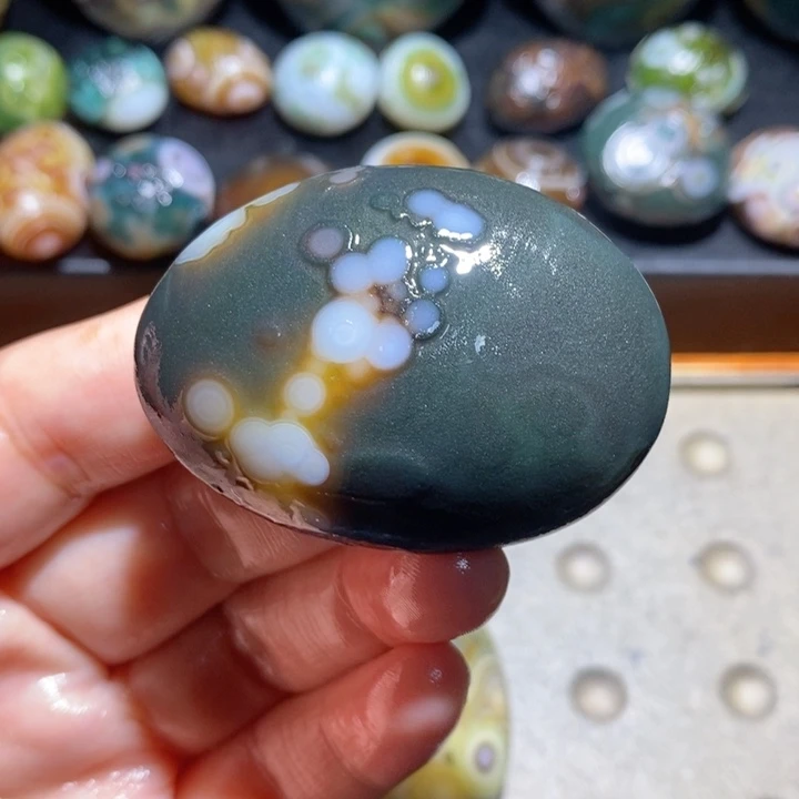 未镶嵌玛瑙/玉髓珠宝半成品51