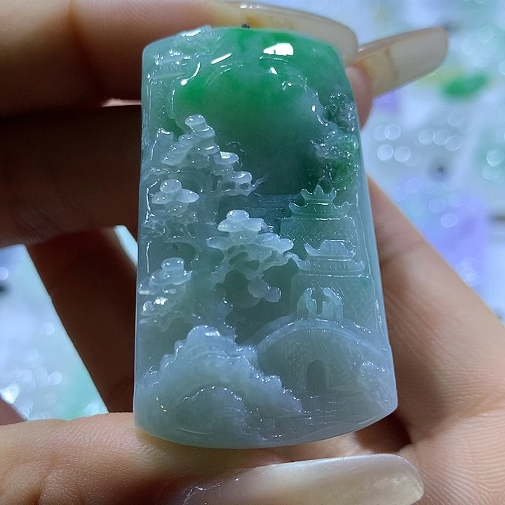 翡翠未镶嵌颈饰天然翡翠A货吊坠