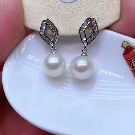 银S925镶嵌淡水珍珠耳饰