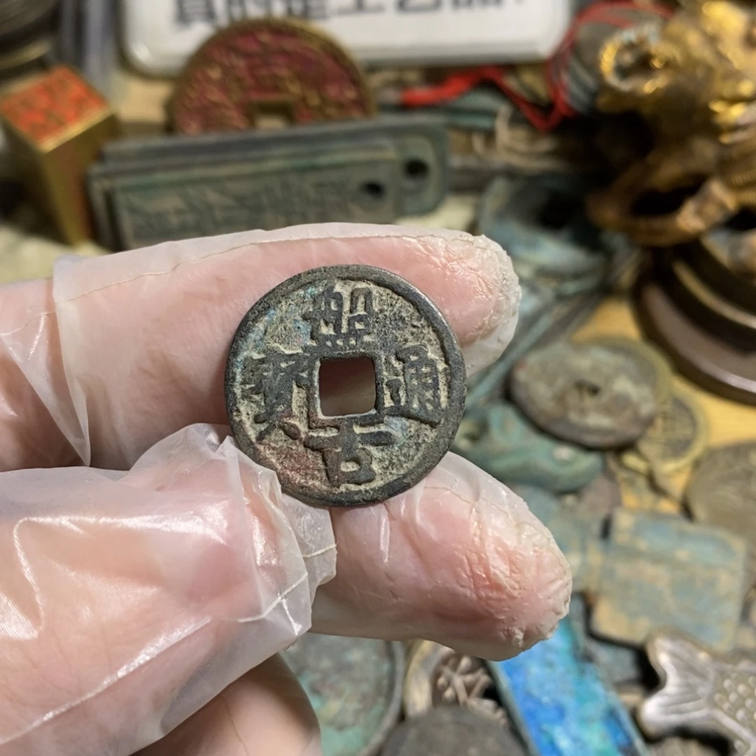情***深铜现代工艺品学习币