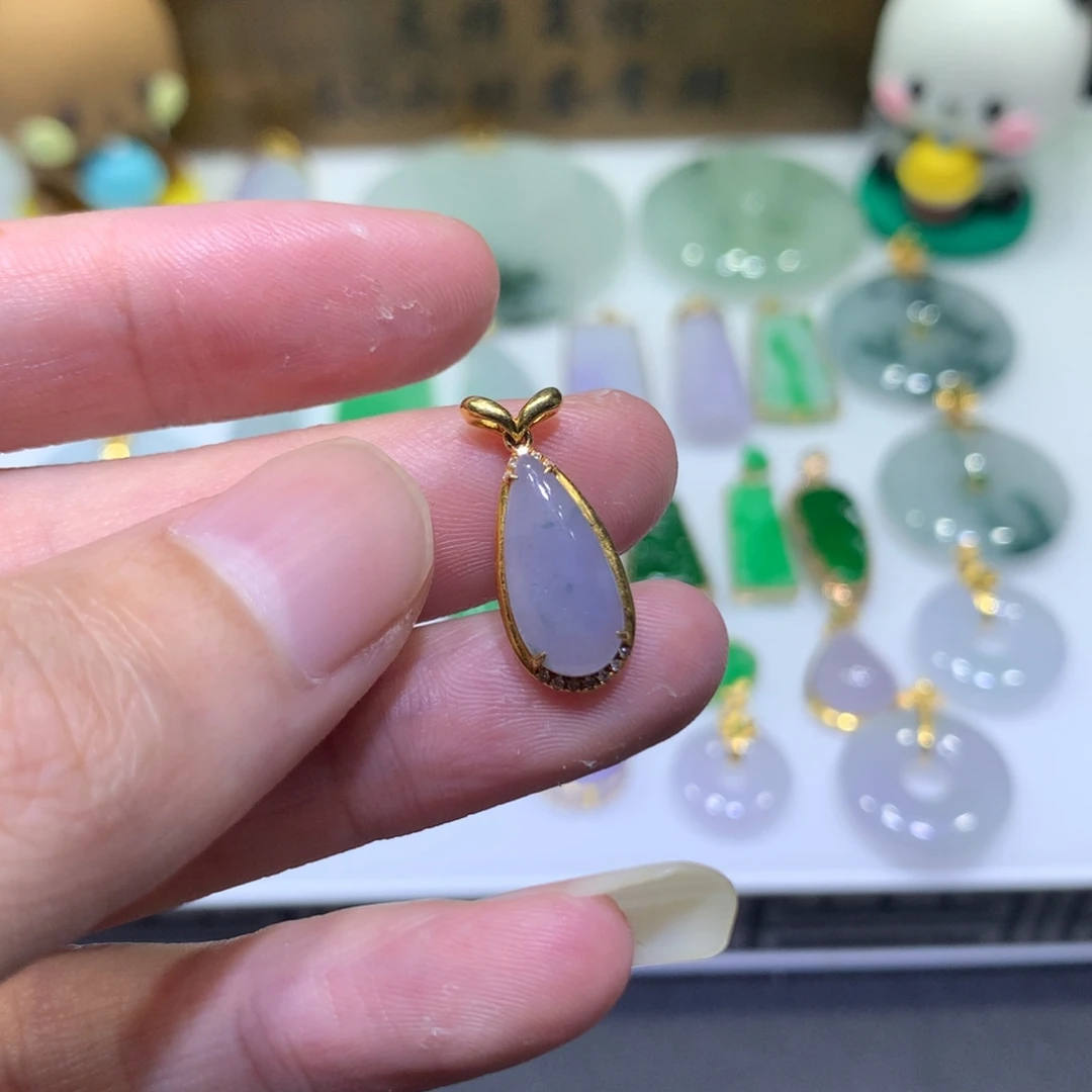 翡翠18K金镶嵌吊坠(不含链)