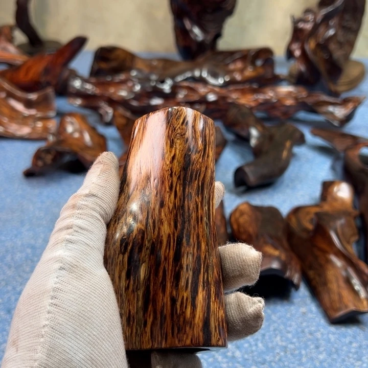 宾***哥黄花梨/降香黄檀成品