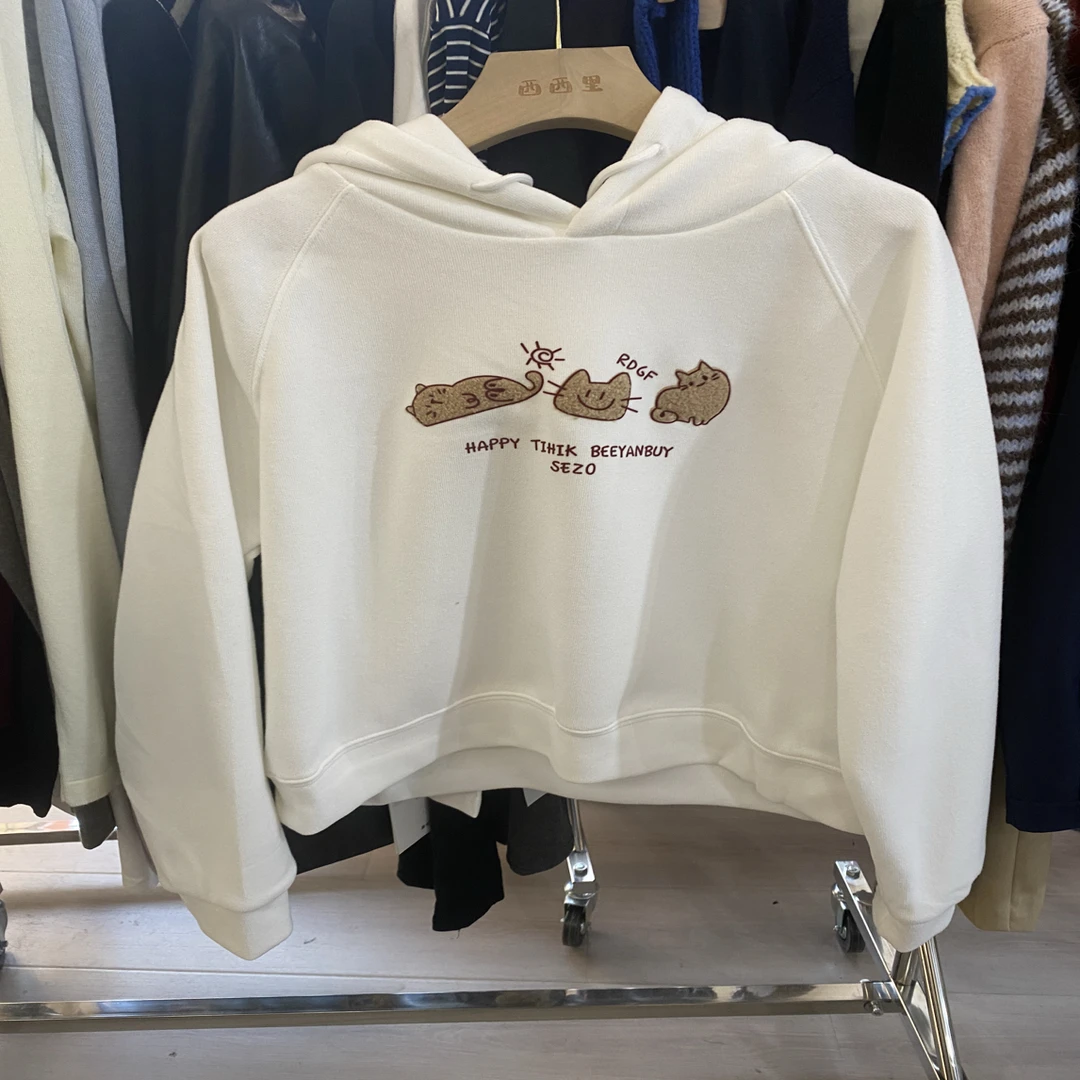 9036小猫连帽短款卫衣