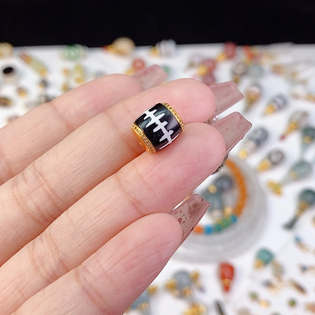 玛瑙/玉髓（覆膜）18K金镶嵌颈饰9x10