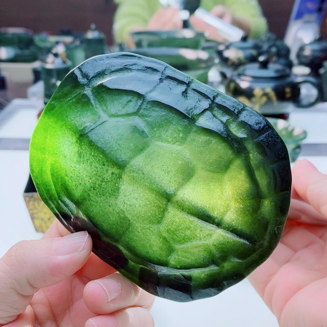 未镶嵌和田玉摆件