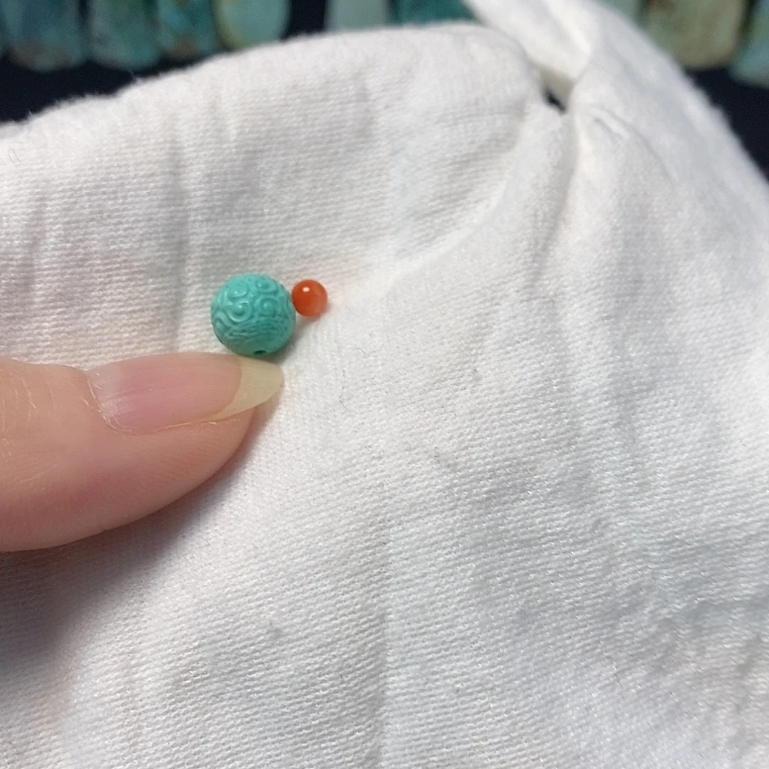 南红玛瑙未镶嵌珠宝奇石