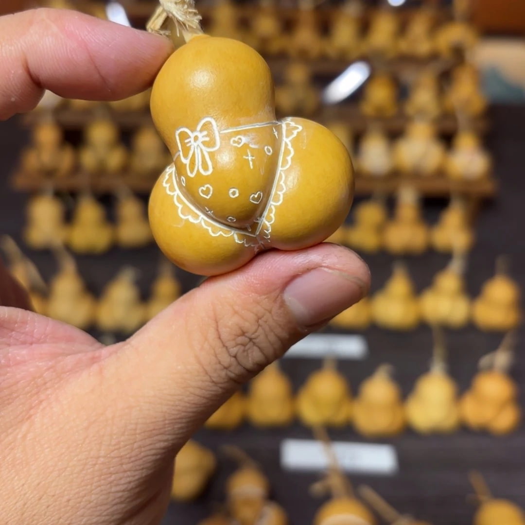 珊****羊羔毛葫芦盖上哭葫芦葫芦