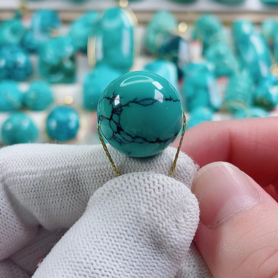 绿松石未镶嵌颈饰尺寸18.5