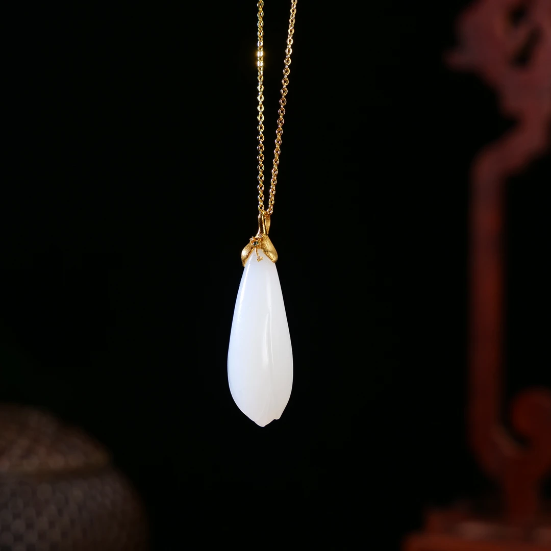 【小雨来了】18k金镶嵌和田玉白玉玉兰花吊坠 挂件 多样性发一件