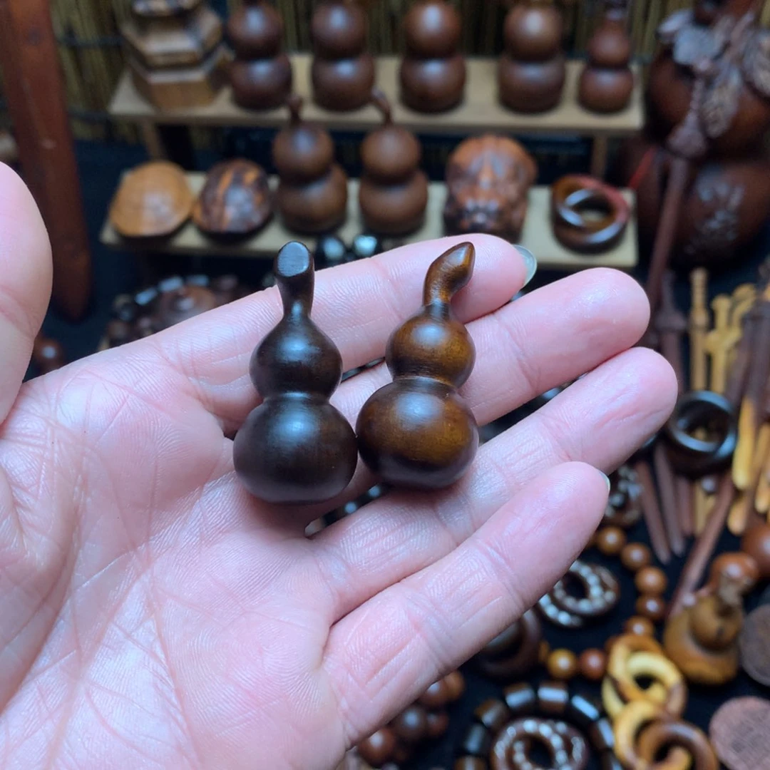 木搬***?枣木小葫芦一物一拍