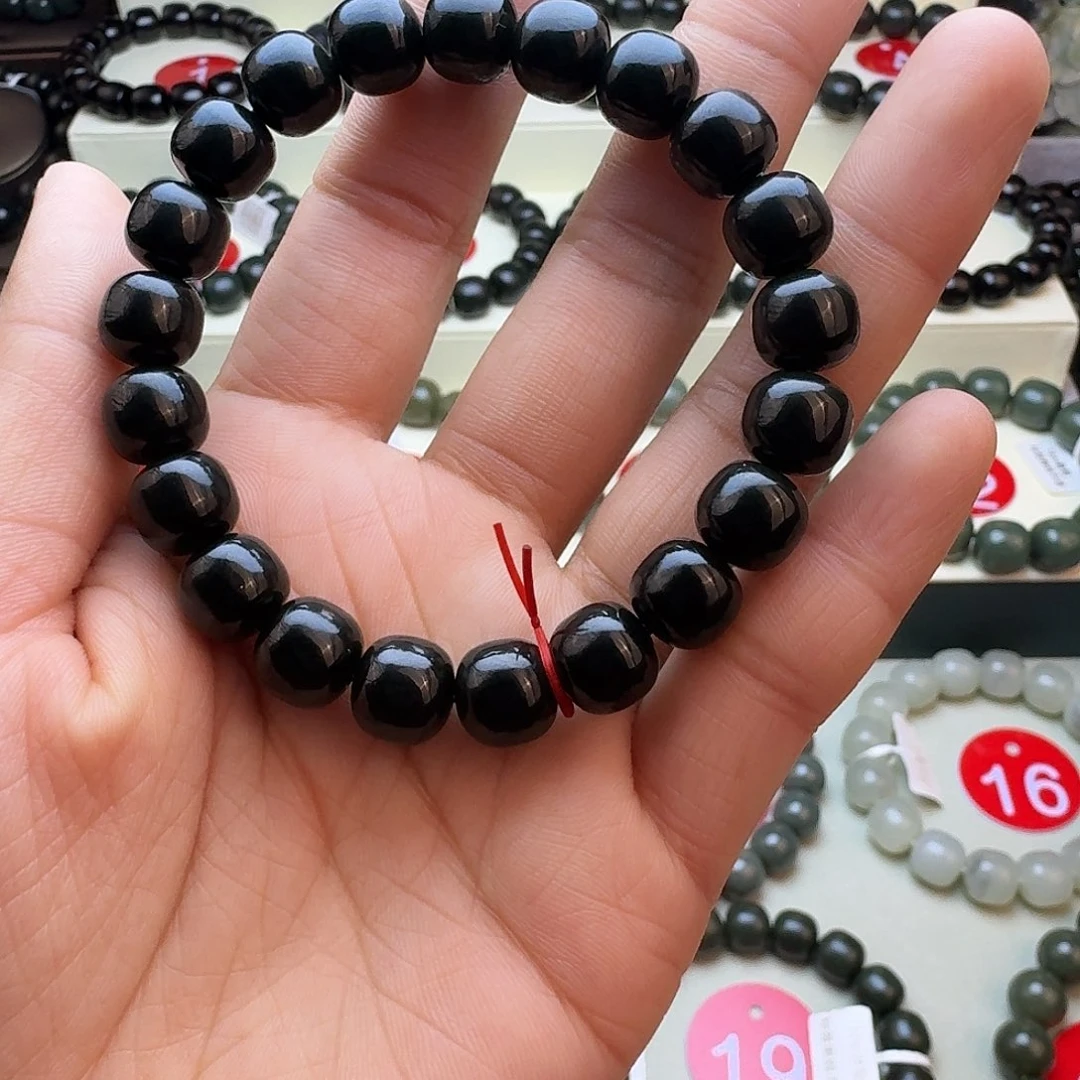 和田玉未镶嵌手串