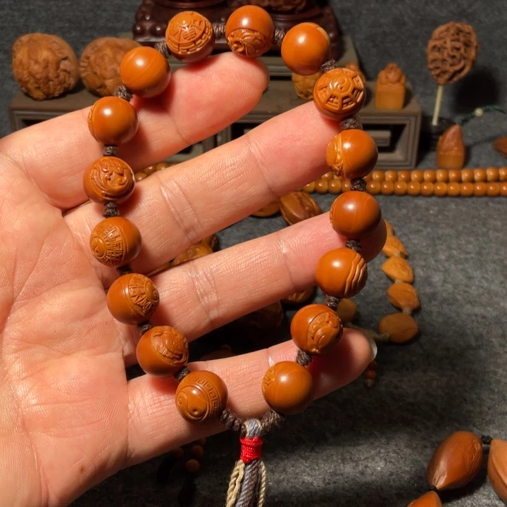 c***@橄榄核手串/手链手工制作工艺精湛
