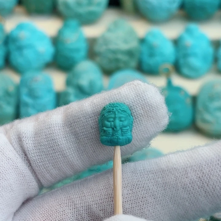 未镶嵌绿松石珠宝奇石