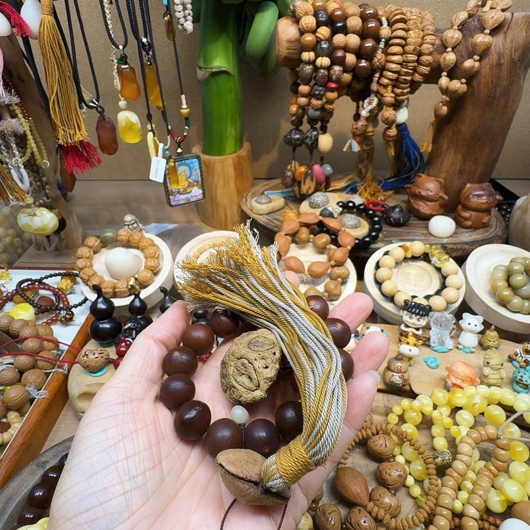 柏香籽/百香籽吊坠鱼***泡