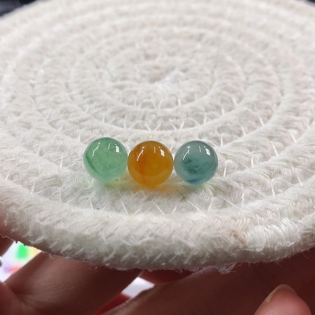 颈饰未镶嵌翡翠一手珠珠卡8左右