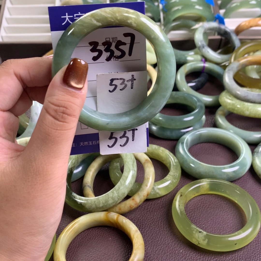 未镶嵌蛇纹石玉手镯3357