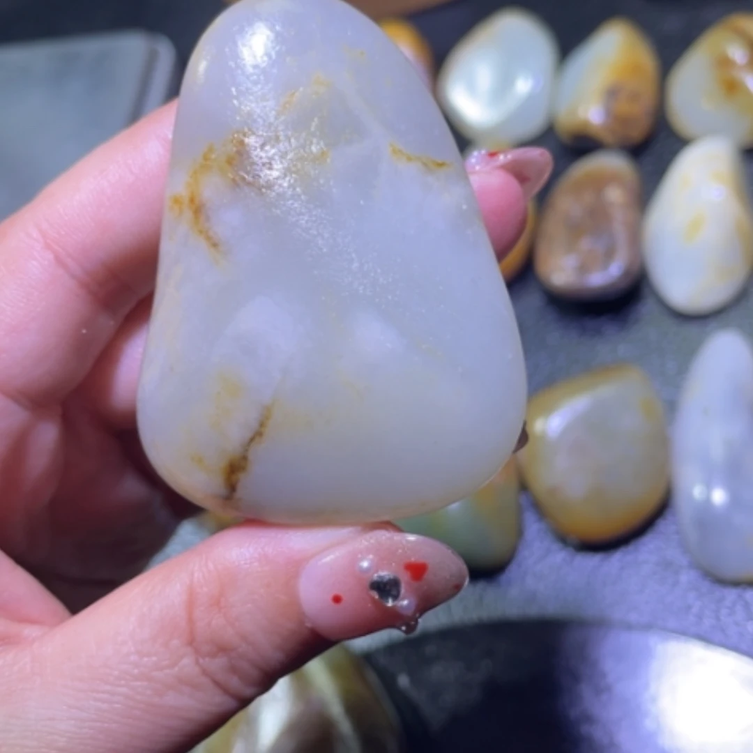 【闪购商品】颈饰未镶嵌和田玉六**忙