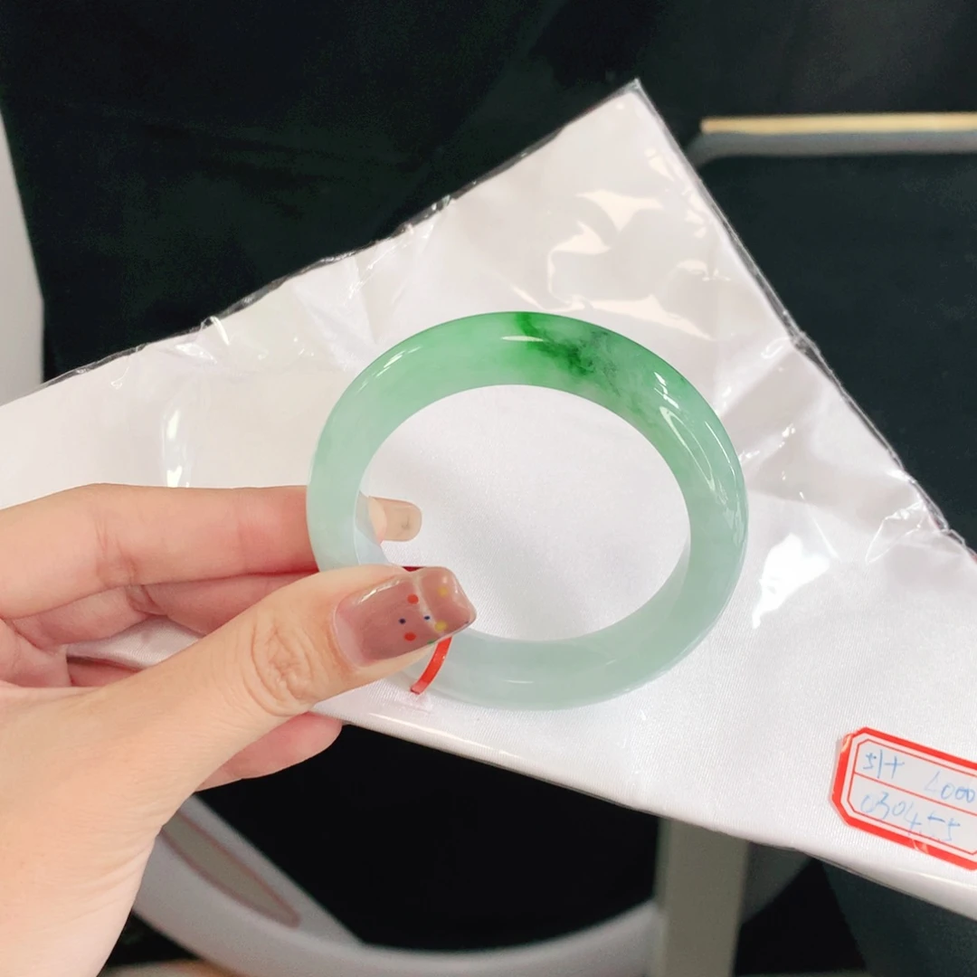 未镶嵌手镯翡翠455