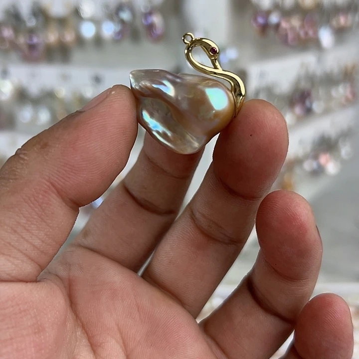 淡水珍珠未镶嵌颈饰玉*