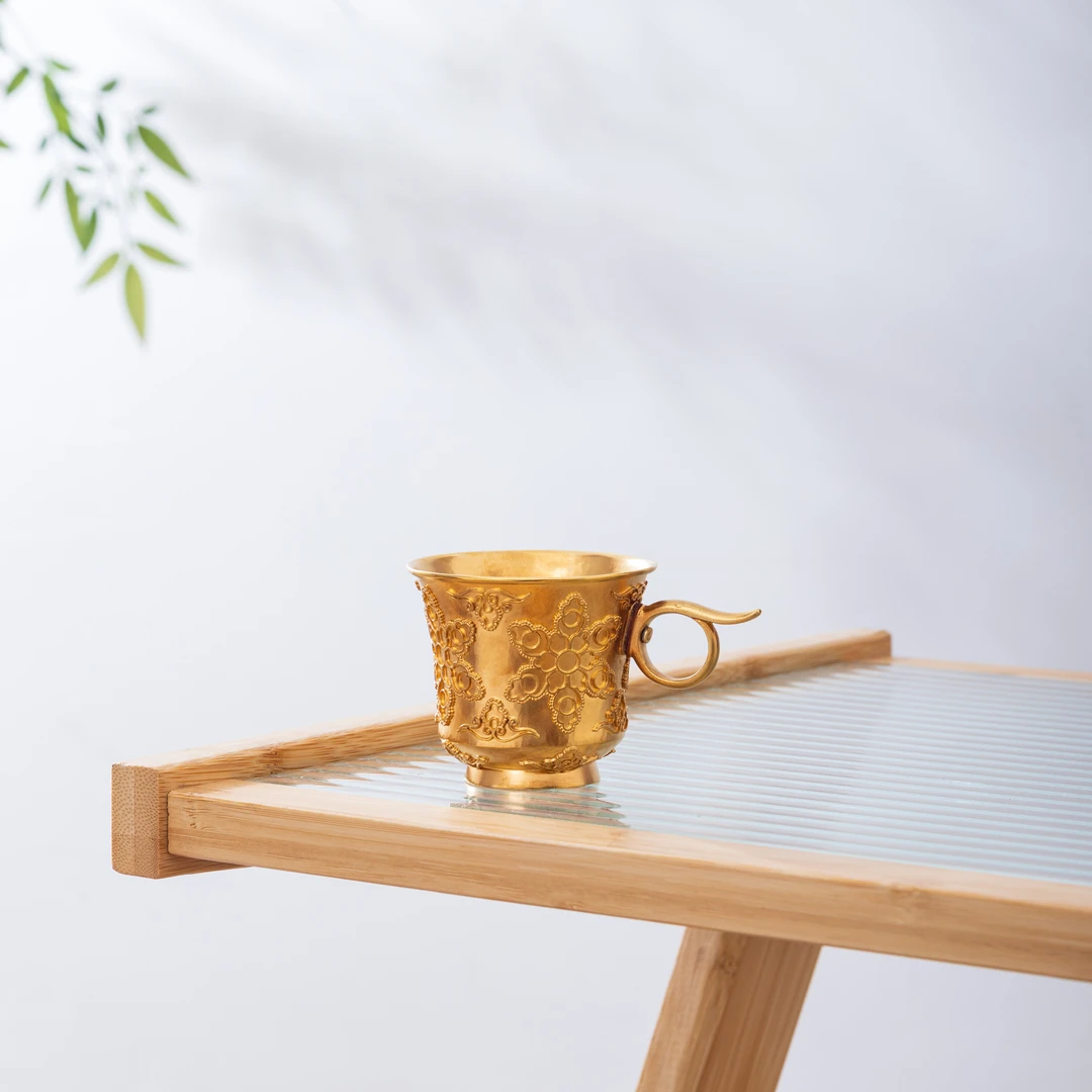 蜂鸟工坊 名匠优选 银镀金錾刻花朵杯   MJYXA3100