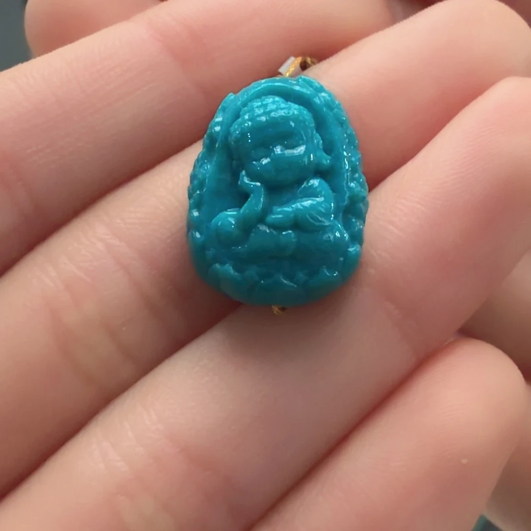 绿松石未镶嵌颈饰