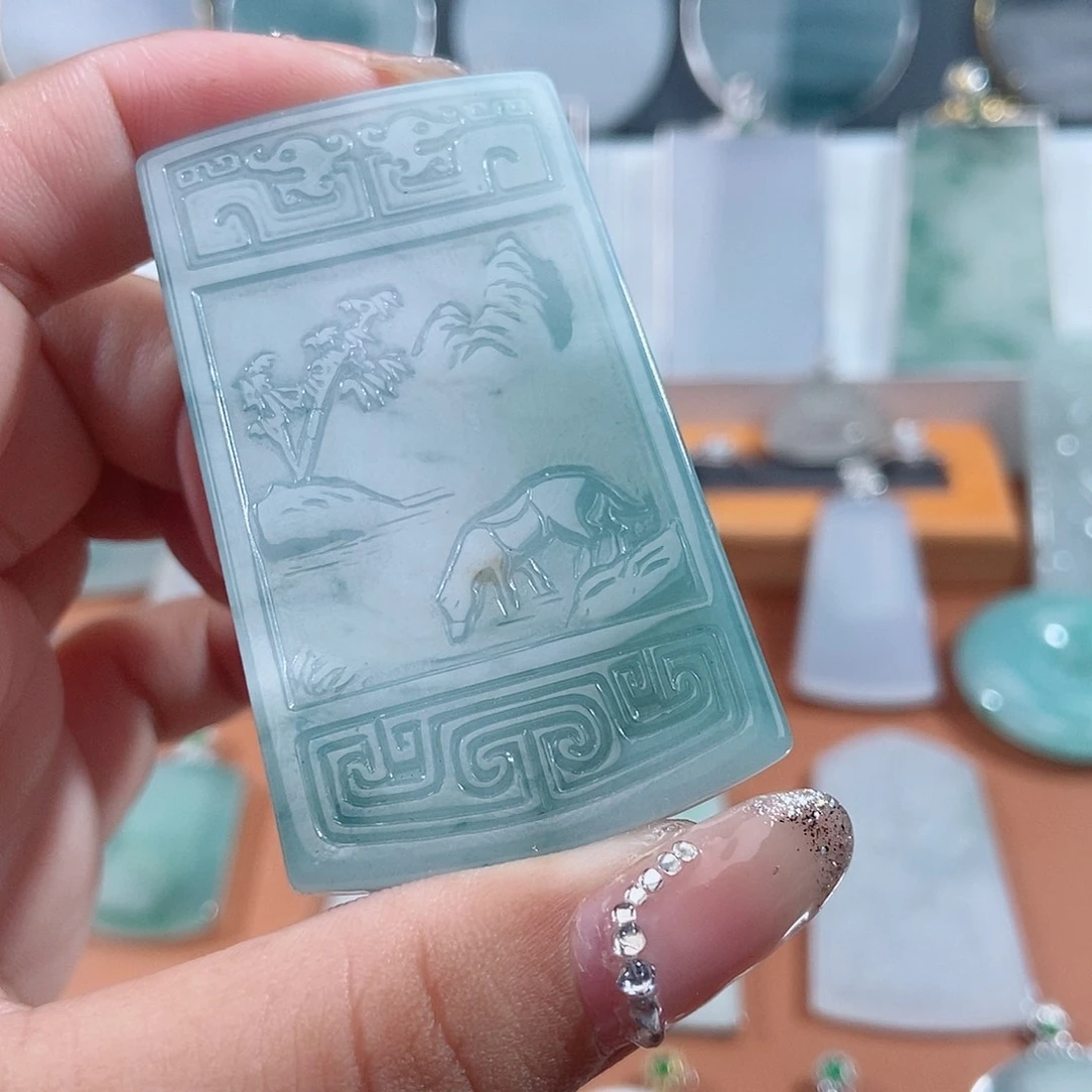 翡翠未镶嵌吊坠(不含链)