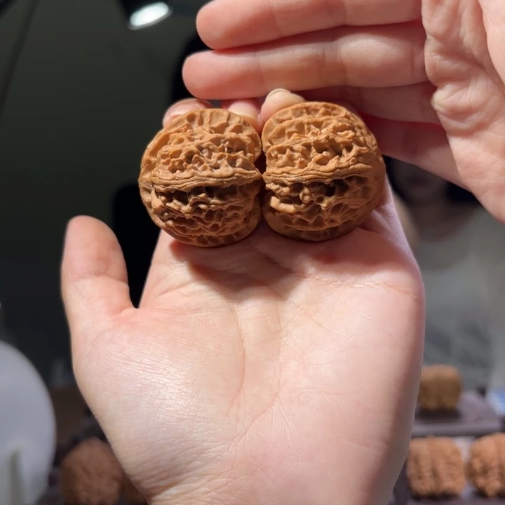 桃核吊坠39苹果园原生态