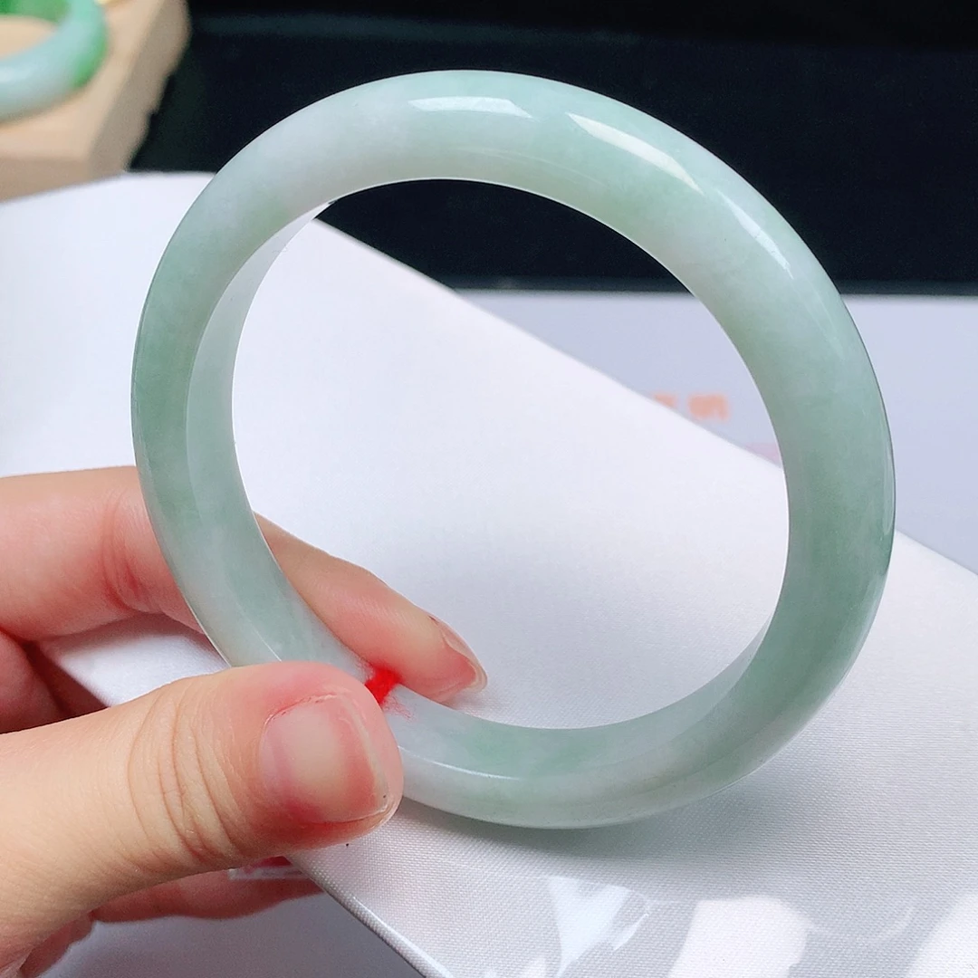 翡翠未镶嵌手镯617