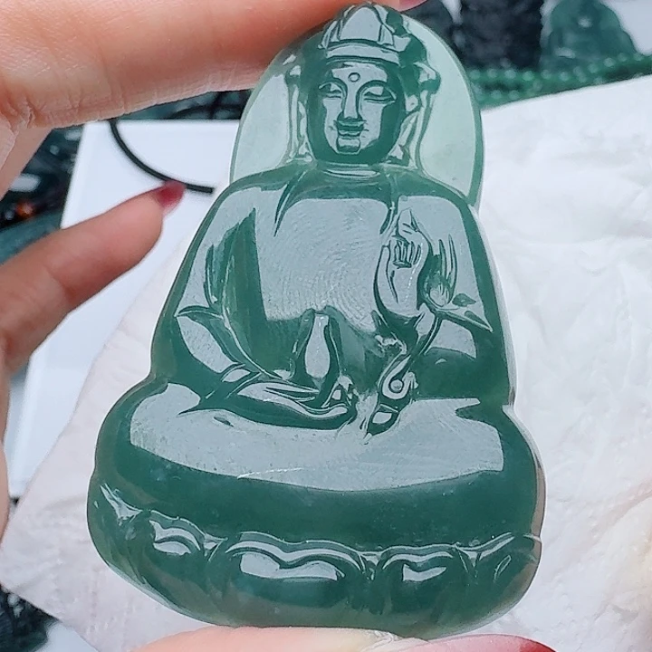 颈饰未镶嵌翡翠多样性发其一