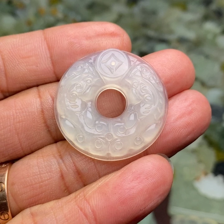 蛇纹石玉颈饰合金149