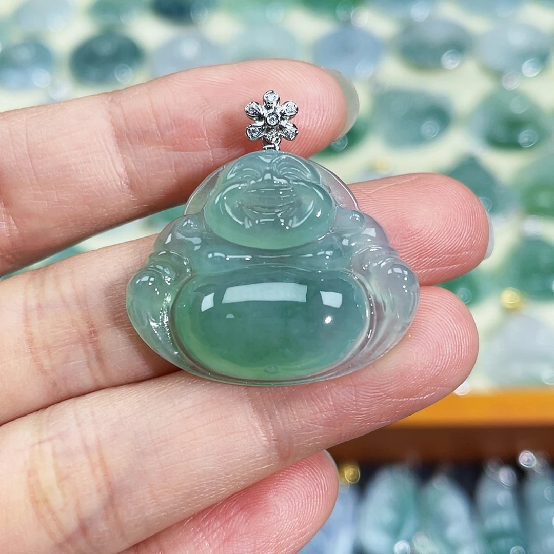 翡翠颈饰18K金镶嵌吊坠