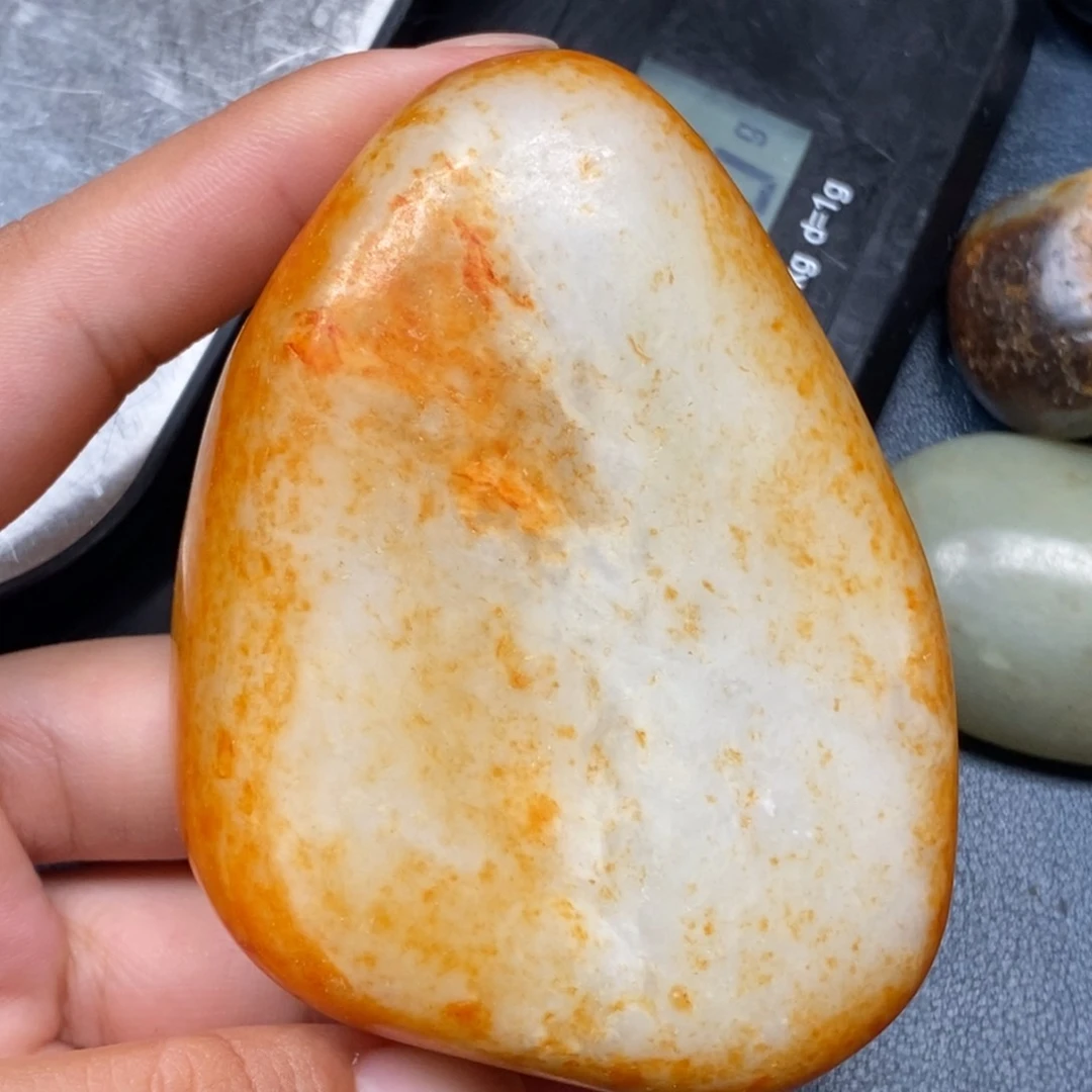和田玉（糖玉）未镶嵌挂件