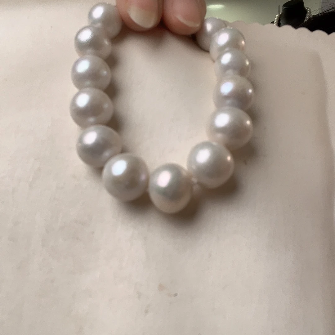 未镶嵌淡水珍珠颈饰