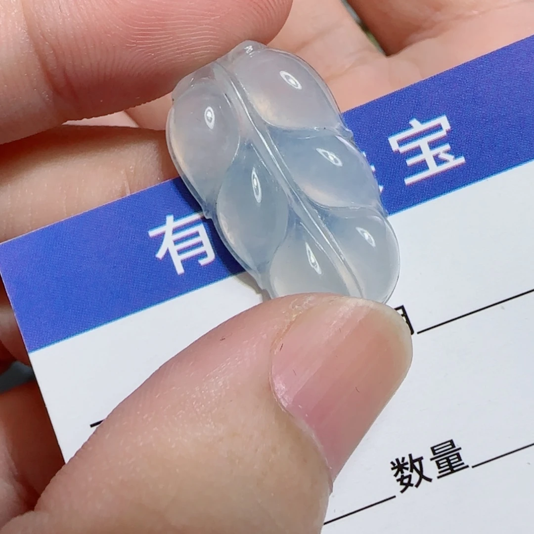 颈饰未镶嵌翡翠金枝玉叶
