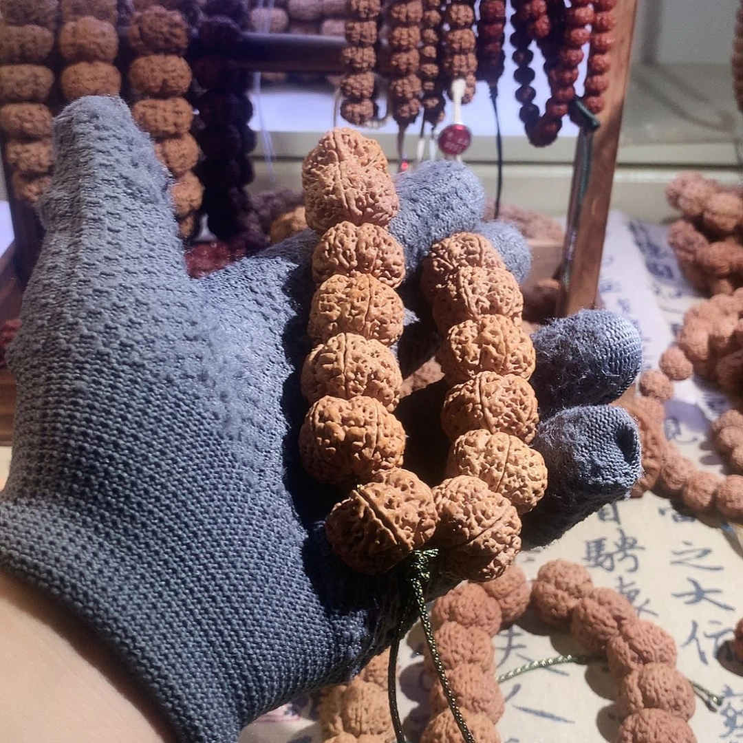 金刚菩提吊坠帝王花