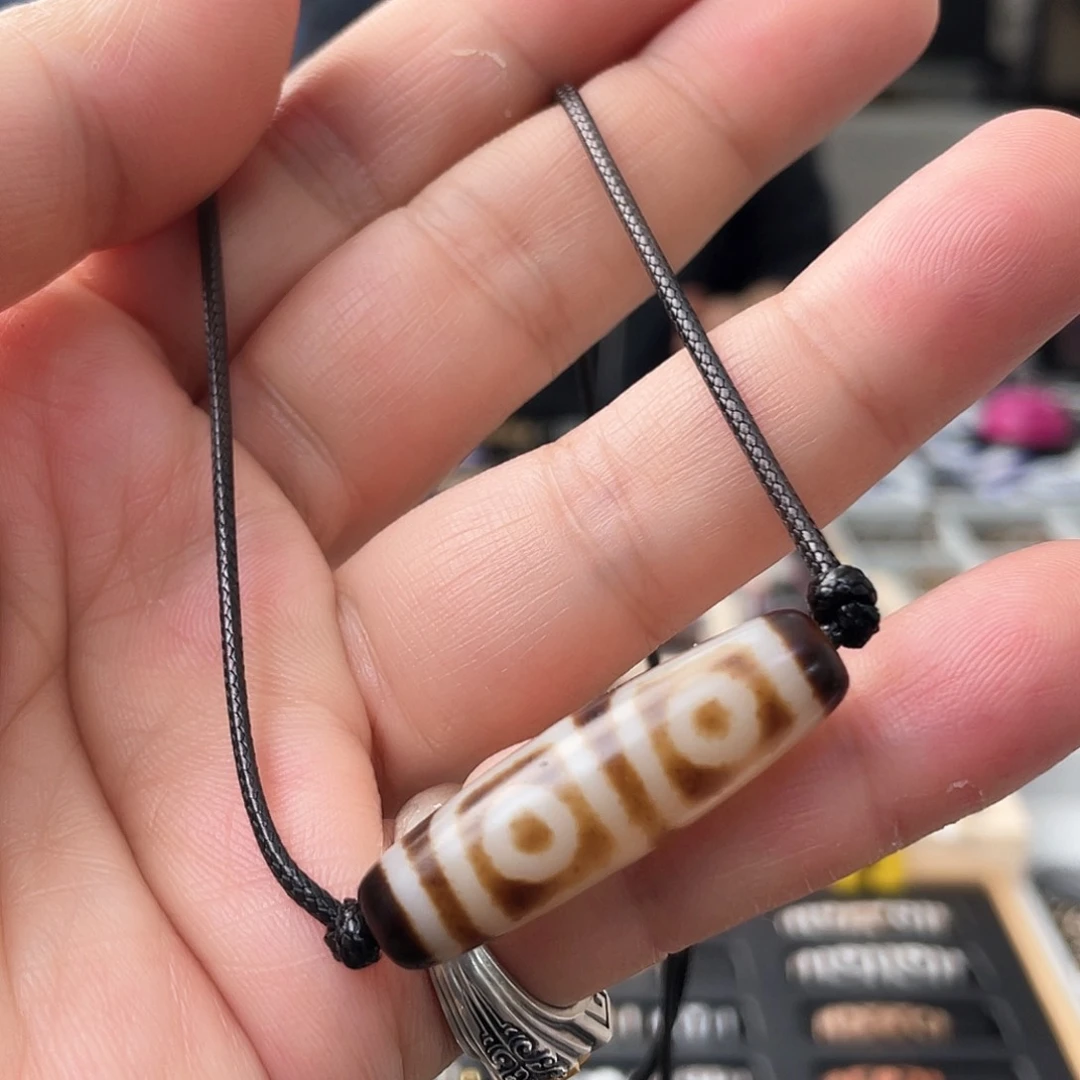 玛瑙/玉髓颈饰未镶嵌孤**剑