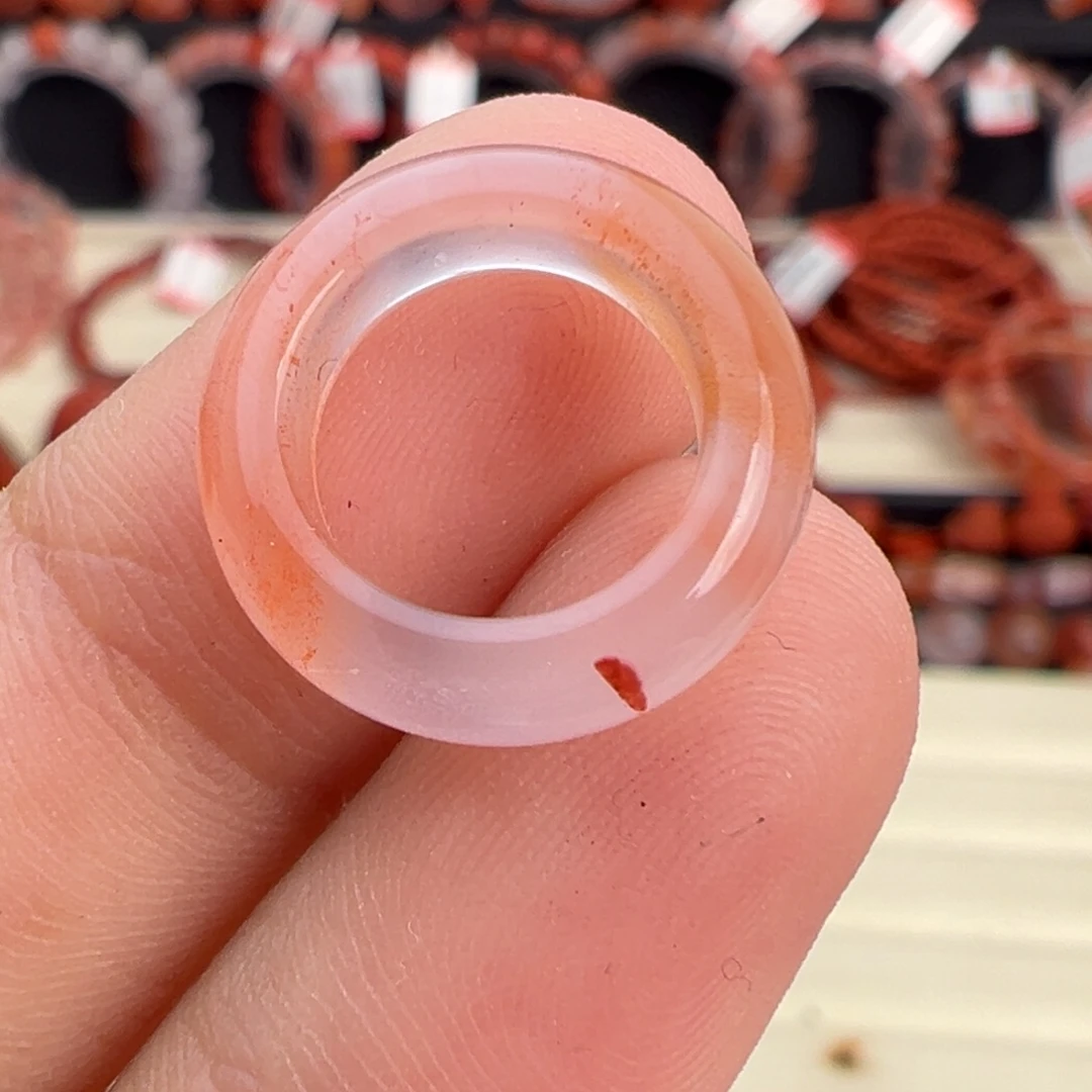 ****肉南红玛瑙未镶嵌颈饰跑环