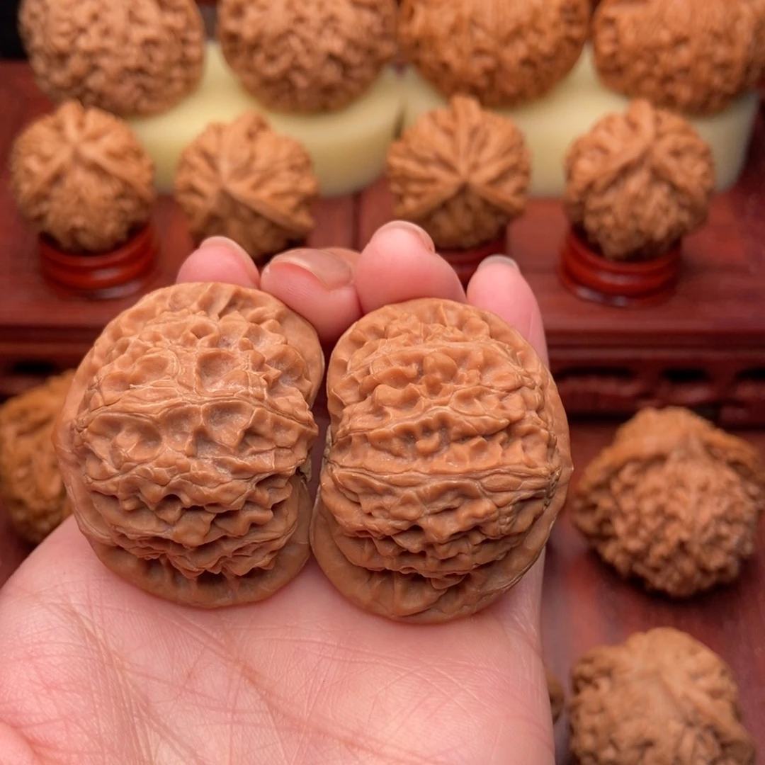 桃核把件济*宫灯狮子头42