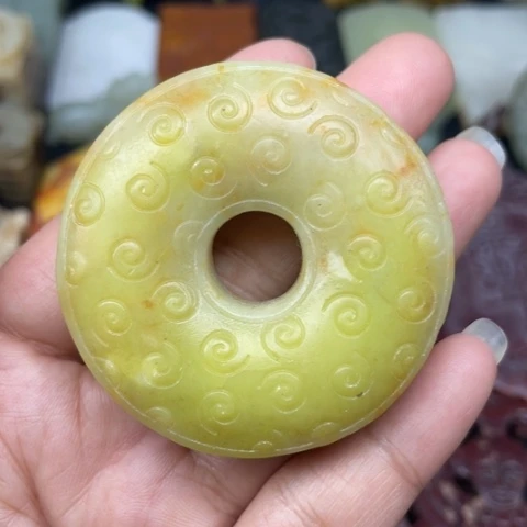 蛇纹石玉未镶嵌颈饰34