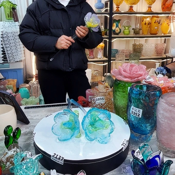 2朵冰蓝樱花家悦美居琉璃摆件